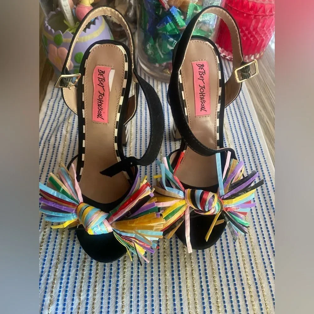 BETSEY JOHNSON 1970s Style Striped Pom Pom Platform Heels size 5.5